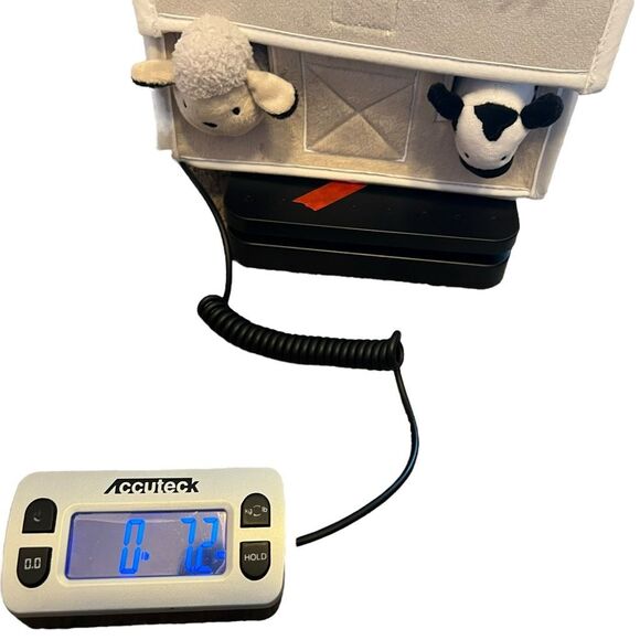 Lambs & Ivy Baby Farm Plush Barn with 4‎ Stuffed Animals Toy - Taupe/Gray/White - Picture 10 of 10